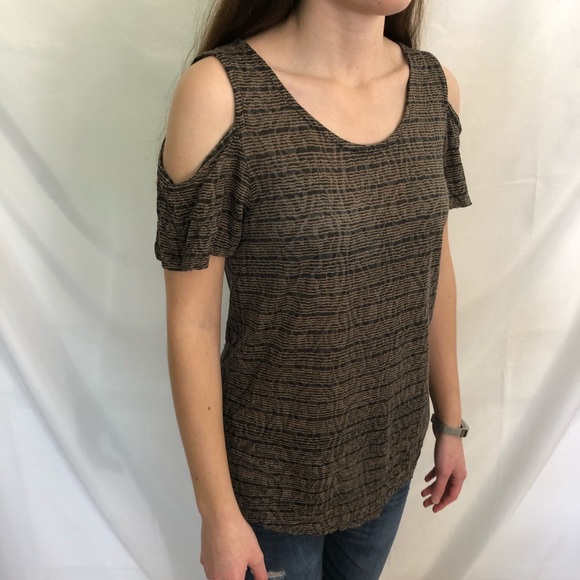 Lucky Brand Cold Shoulder Top Striped Print S - Picture 3 of 5